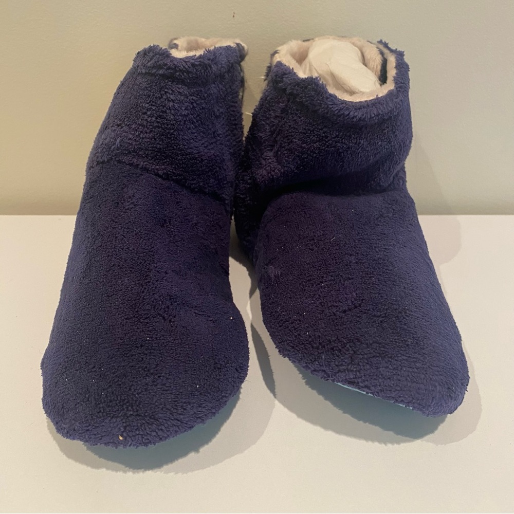 UGG Girls Slippers Size 4/5